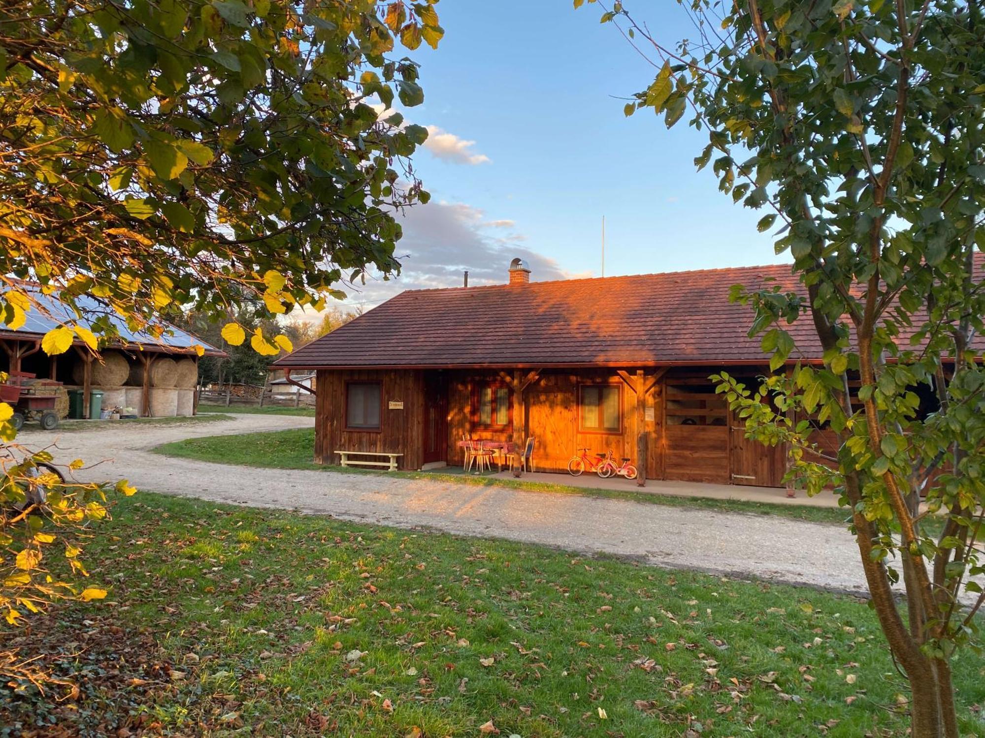 Villa Kerca Bio Farm Kercaszomor Exterior foto